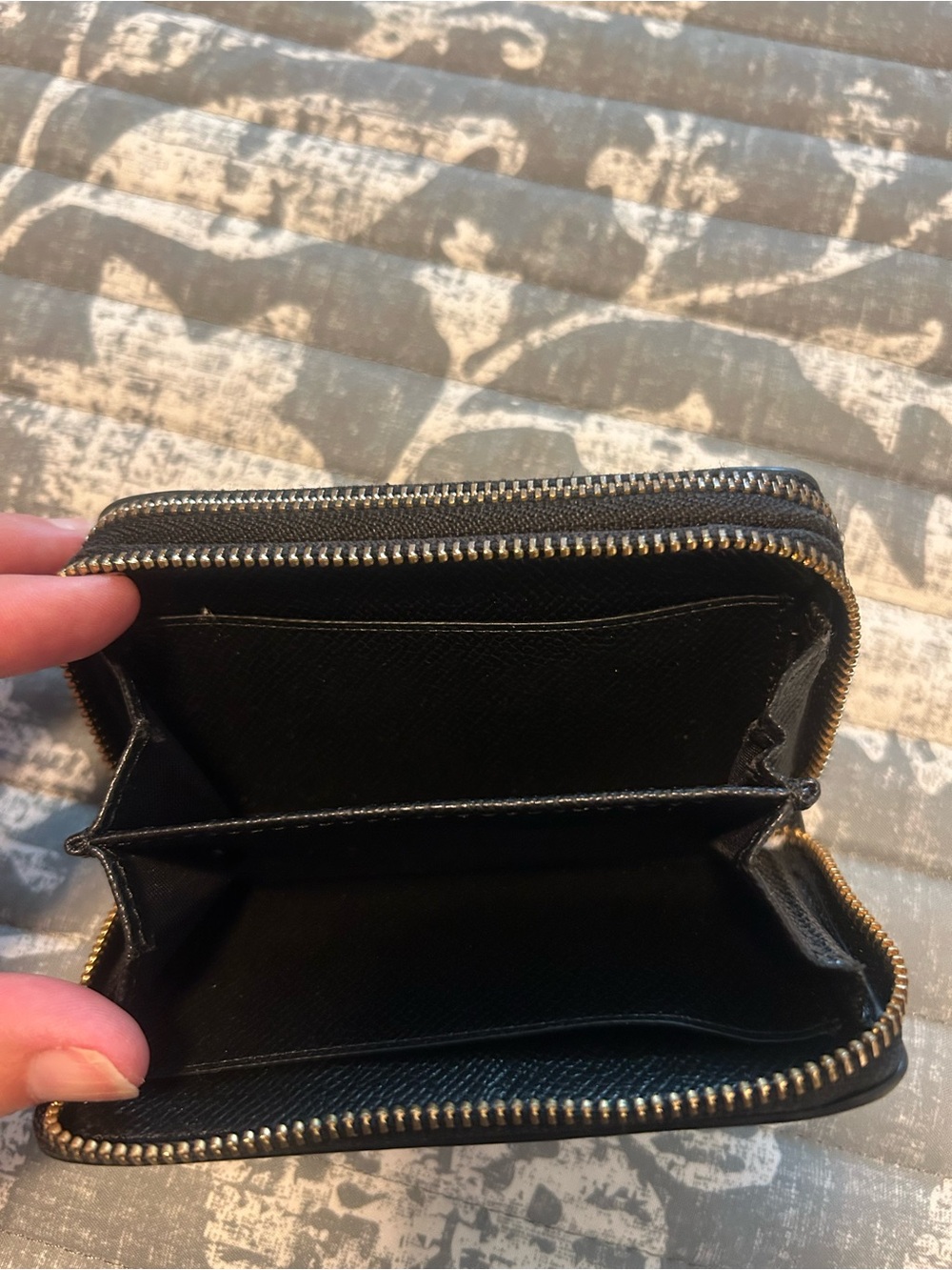 Coach Black Pebbled Leather Zip-Around Wallet with Gold Logo - Picture 6 of 8